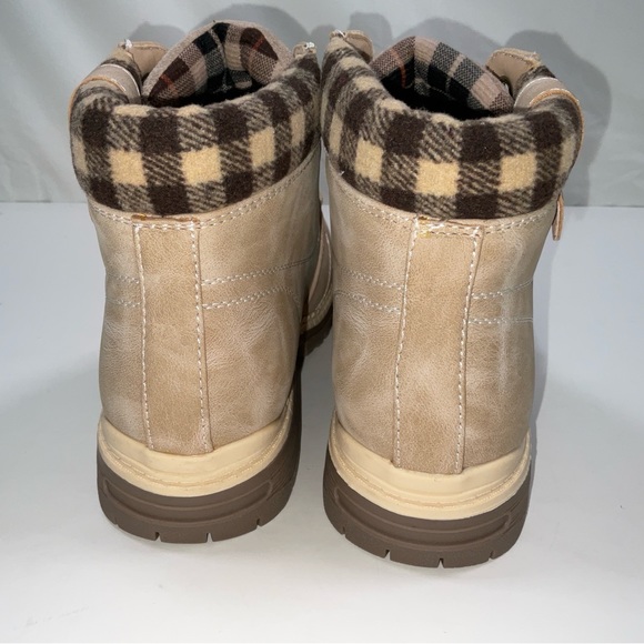 NIB Women’s Cottimo Water Resistant Flannel Lined Hiking Boots Beige Size 9 - Picture 5 of 8